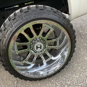 Meet your Posher, Austin